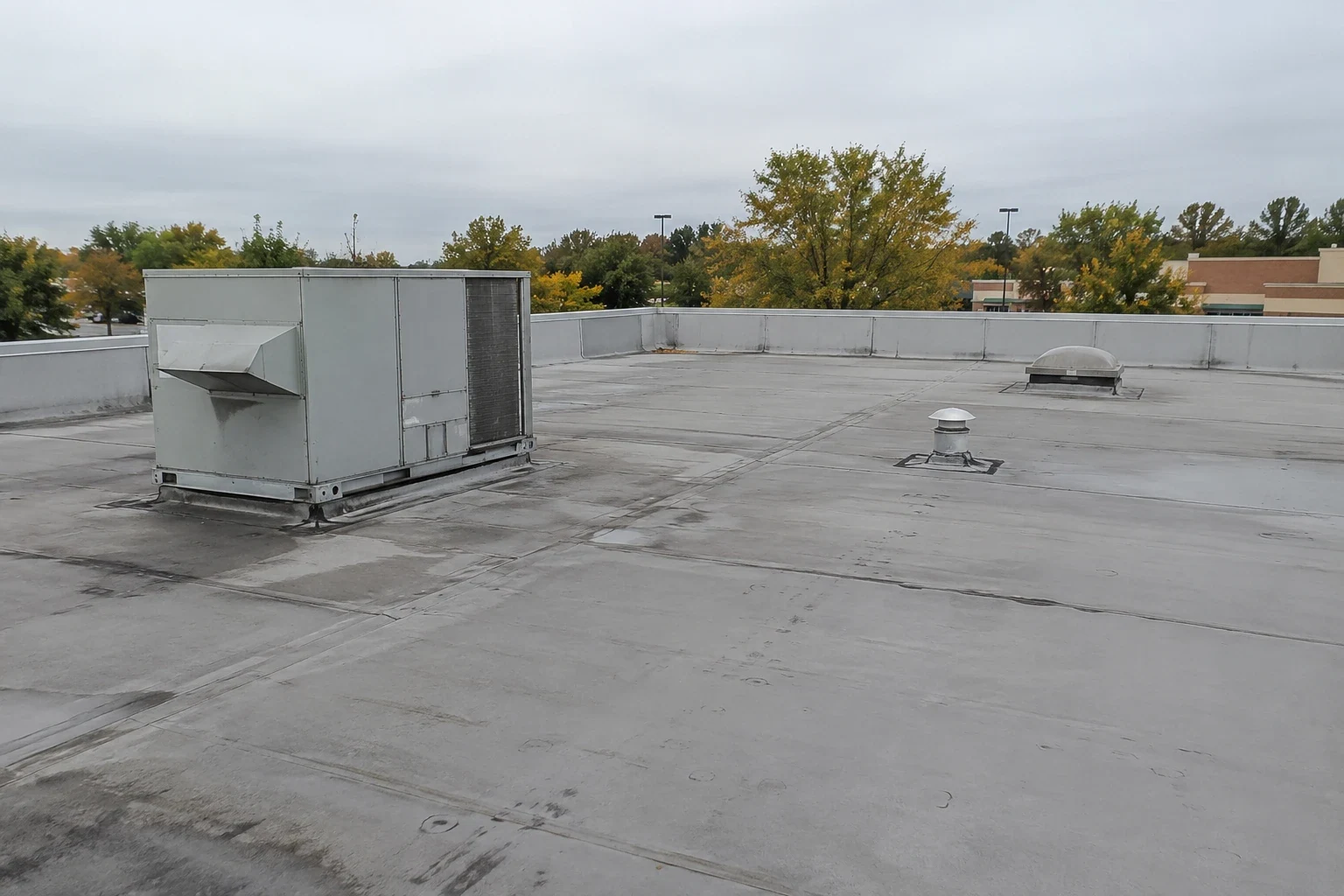 Commercial Roofing for Cambridge Logistics and 3PL Operators Commercial Roofing for Cambridge Logistics and 3PL Operators