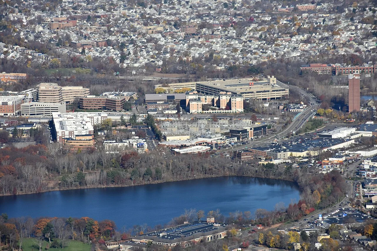 Commercial Roofing in Cambridge Highlands, Cambridge, MA Commercial Roofing in Cambridge Highlands, Cambridge, MA